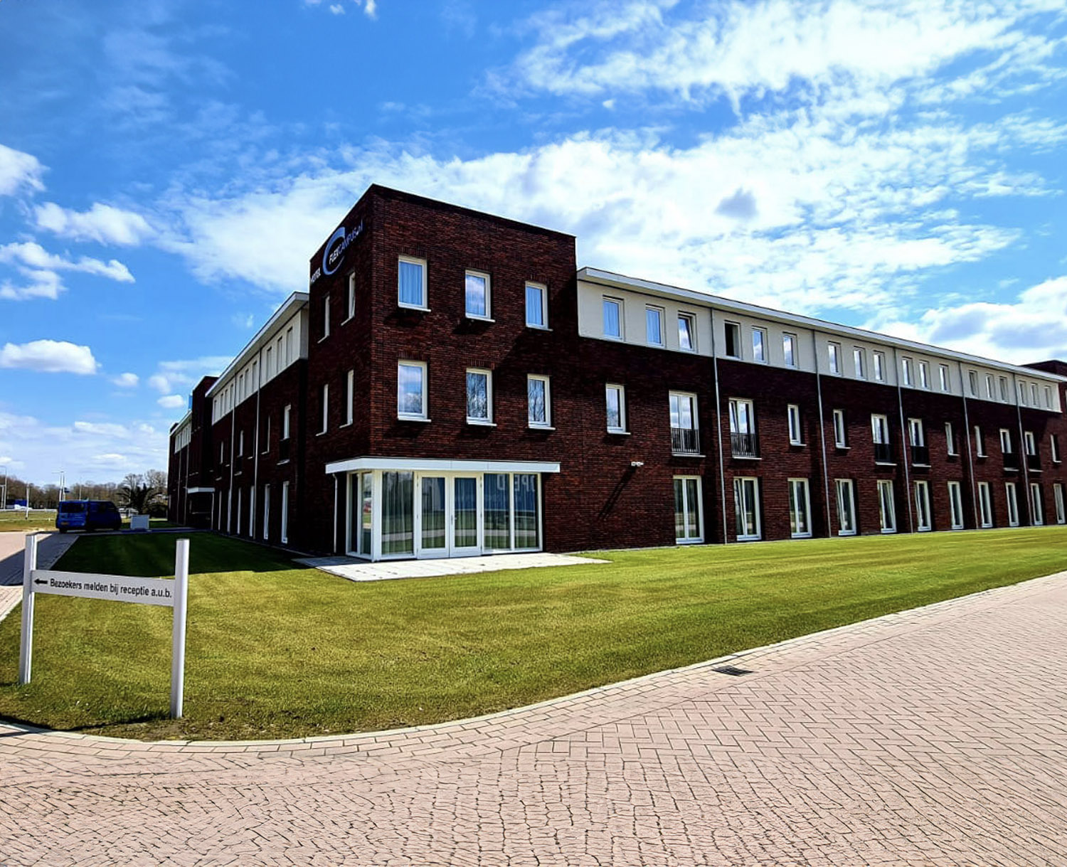 Featured Image Featured Image